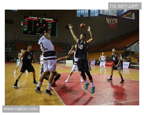 韩国与美国篮球对决激战正酣精彩瞬间回顾与分析