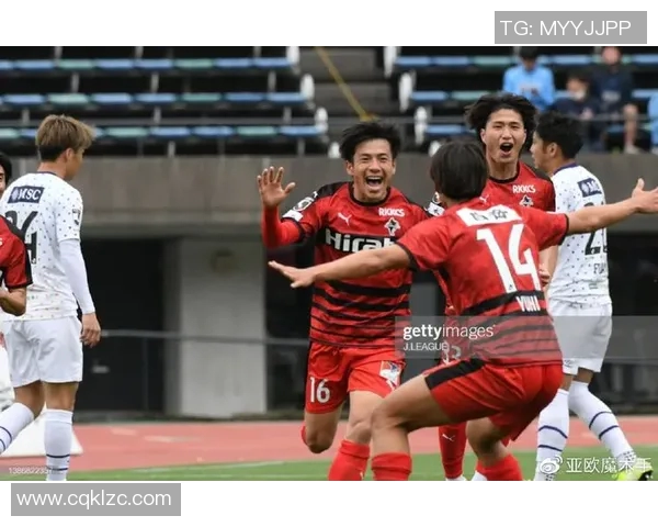 雷法山口迎战岐阜队全力争胜展现球队实力与斗志