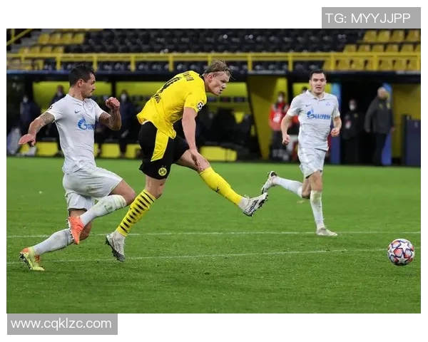 欧冠比赛新革命内置芯片足球实时追踪射门数据提升比赛分析能力