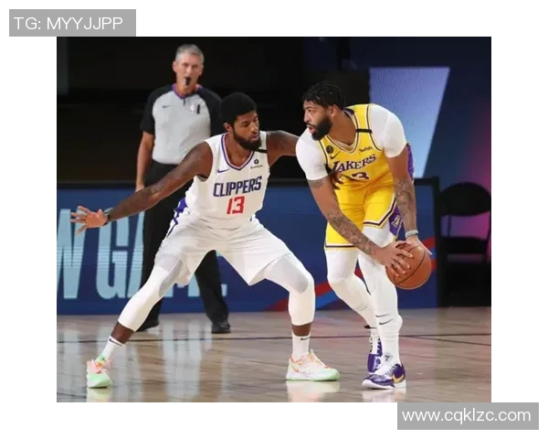 山东与上海常规赛激战正酣谁能在这场对决中笑到最后